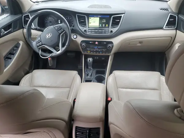 KM8J33A29GU073802 2016 HYUNDAI TUCSON - Image 8