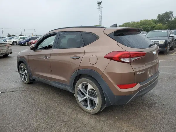 KM8J33A29GU074786 2016 HYUNDAI TUCSON - Image 2