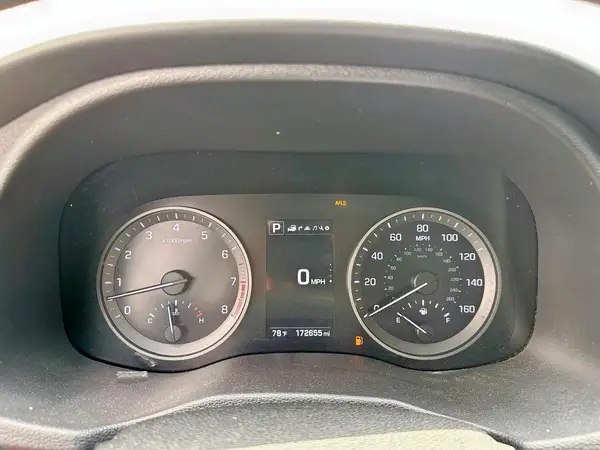 KM8J33A29GU079793 2016 HYUNDAI TUCSON - Image 8