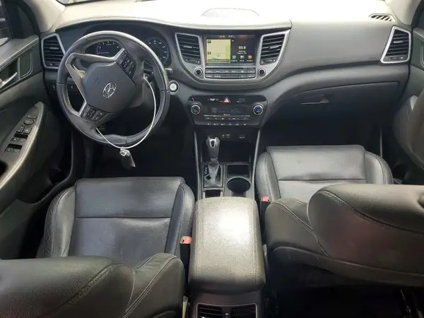 KM8J33A29GU080748 2016 HYUNDAI TUCSON - Image 8