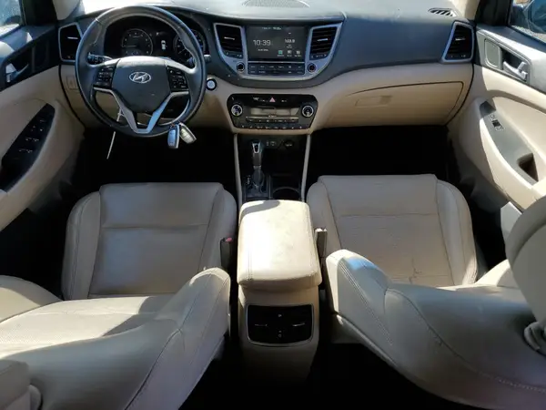 KM8J33A29GU087442 2016 HYUNDAI TUCSON - Image 8