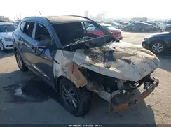 KM8J33A29GU094374 2016 HYUNDAI TUCSON