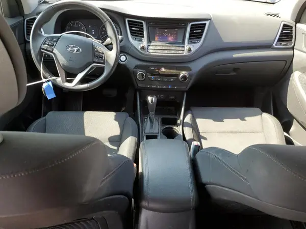 KM8J33A29GU095444 2016 HYUNDAI TUCSON - Image 8