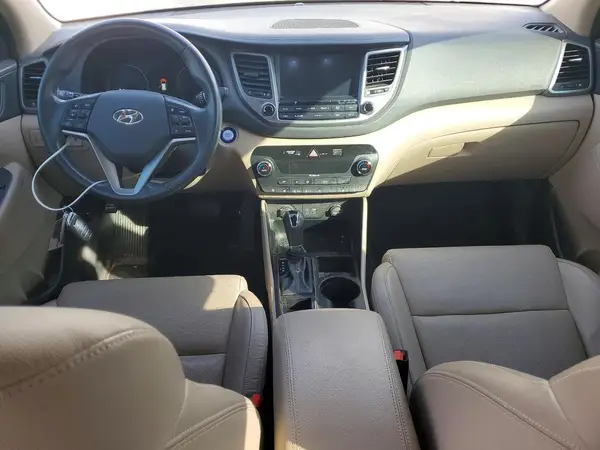 KM8J33A29GU134209 2016 HYUNDAI TUCSON - Image 8