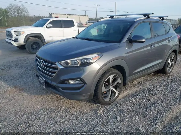KM8J33A29GU142133 2016 HYUNDAI TUCSON - Image 2