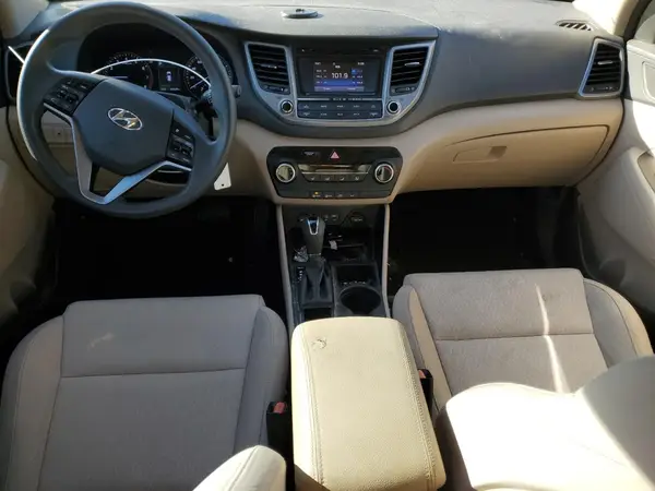 KM8J33A29GU144870 2016 HYUNDAI TUCSON - Image 8