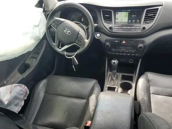 KM8J33A29GU154833 2016 HYUNDAI TUCSON - Image 8