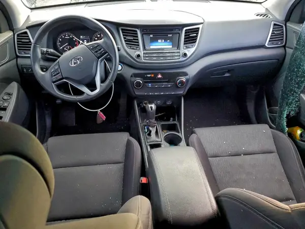 KM8J33A29GU161054 2016 HYUNDAI TUCSON - Image 8