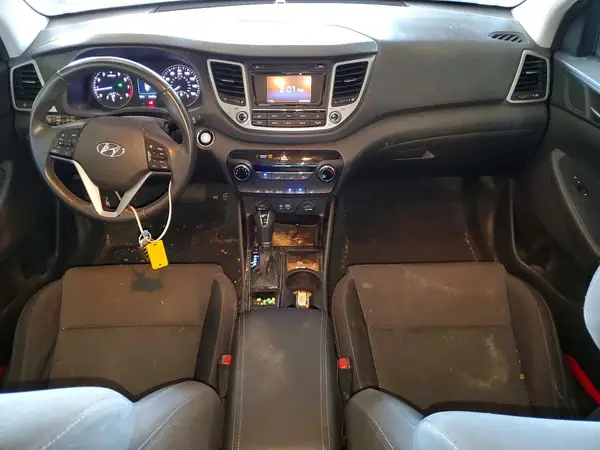 KM8J33A29GU161944 2016 HYUNDAI TUCSON - Image 8