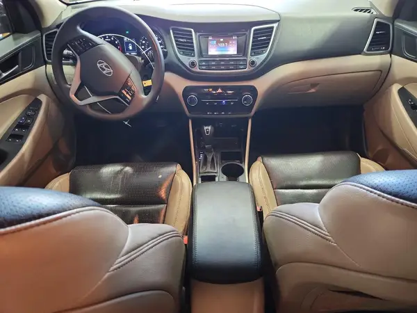 KM8J33A29GU165539 2016 HYUNDAI TUCSON - Image 8