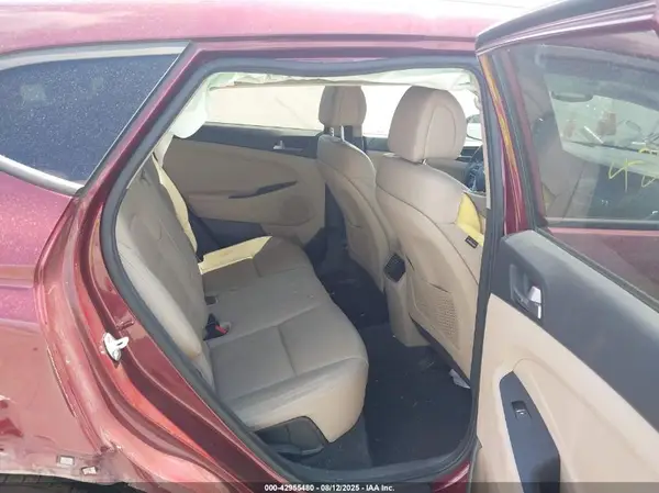 KM8J33A29GU179263 2016 HYUNDAI TUCSON - Image 8