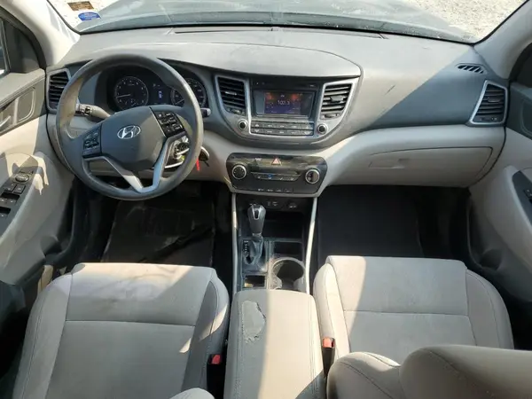 KM8J33A29GU181787 2016 HYUNDAI TUCSON - Image 8