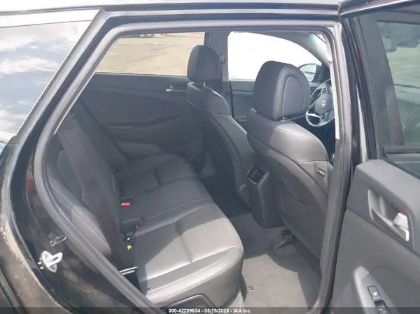 KM8J33A29GU188481 2016 HYUNDAI TUCSON - Image 8