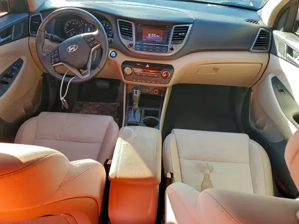 KM8J33A29GU196158 2016 HYUNDAI TUCSON - Image 8