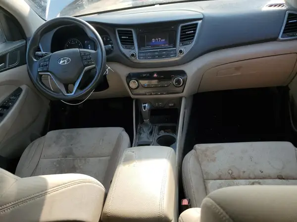 KM8J33A29GU214304 2016 HYUNDAI TUCSON - Image 8