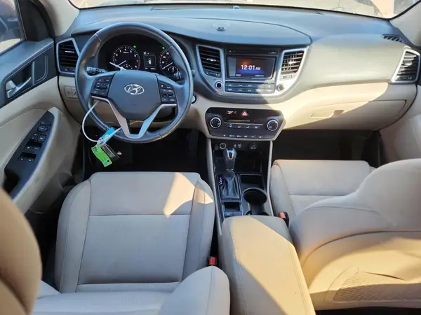 KM8J33A29GU251367 2016 HYUNDAI TUCSON - Image 8