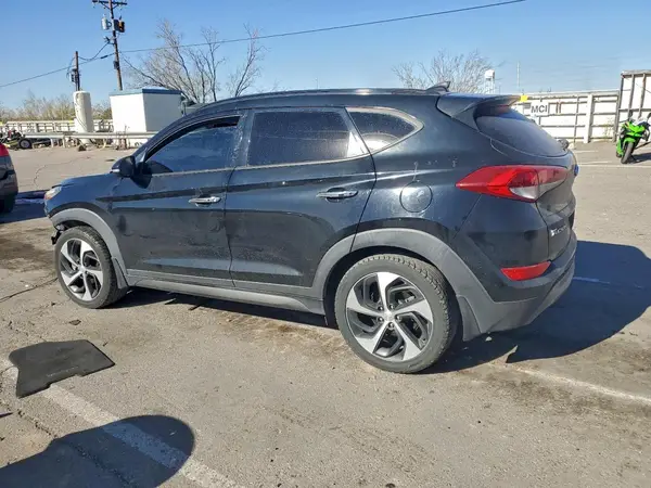 KM8J33A29GU266807 2016 HYUNDAI TUCSON - Image 2
