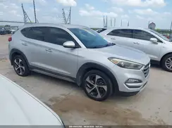 KM8J33A29HU274004 2017 HYUNDAI TUCSON