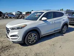 KM8J33A29HU302495 2017 HYUNDAI TUCSON