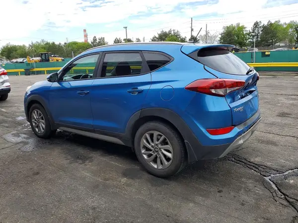 KM8J33A29HU324920 2017 HYUNDAI TUCSON - Image 2