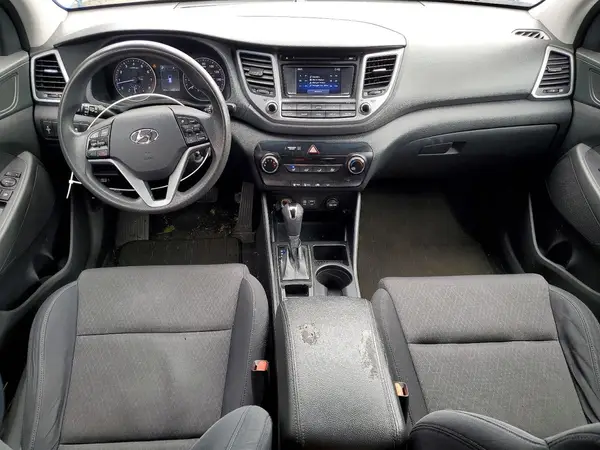 KM8J33A29HU324920 2017 HYUNDAI TUCSON - Image 8