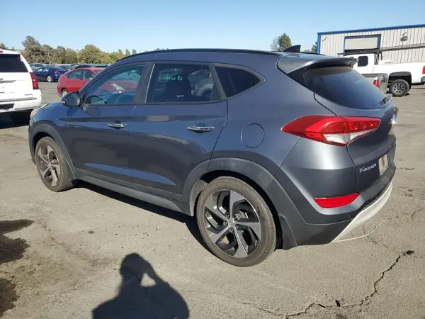 KM8J33A29HU329230 2017 HYUNDAI TUCSON - Image 2