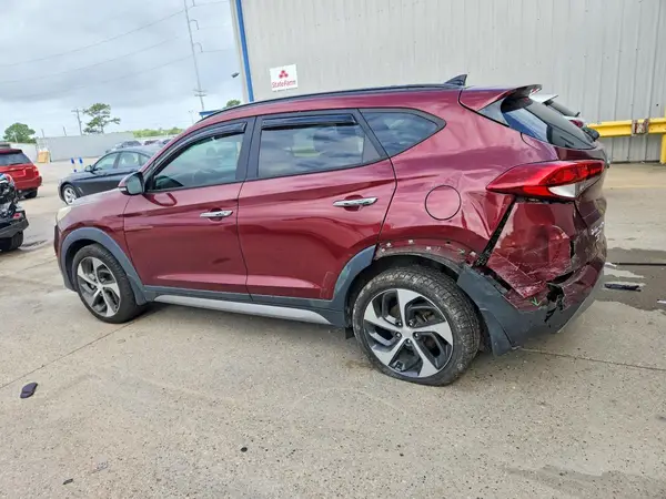 KM8J33A29HU337148 2017 HYUNDAI TUCSON - Image 2