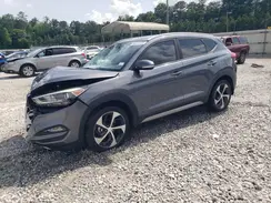 KM8J33A29HU349364 2017 HYUNDAI TUCSON