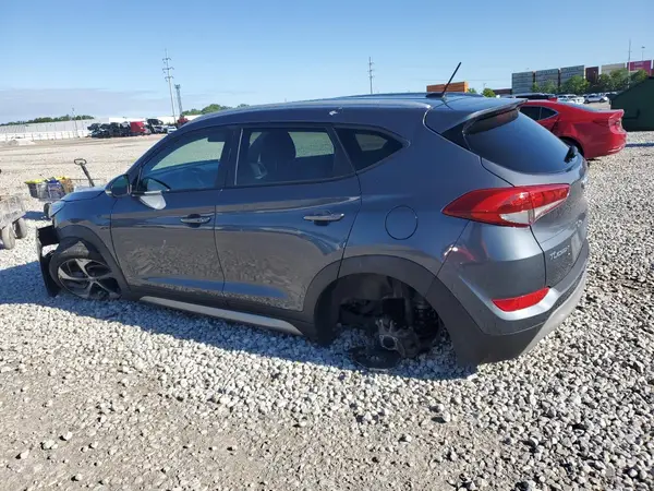 KM8J33A29HU355438 2017 HYUNDAI TUCSON - Image 2