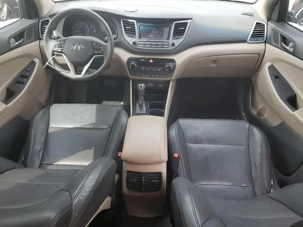 KM8J33A29HU356234 2017 HYUNDAI TUCSON - Image 8
