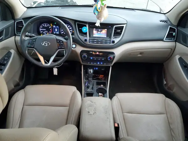 KM8J33A29HU362776 2017 HYUNDAI TUCSON - Image 8