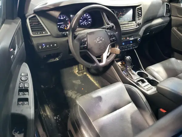 KM8J33A29HU369078 2017 HYUNDAI TUCSON - Image 8