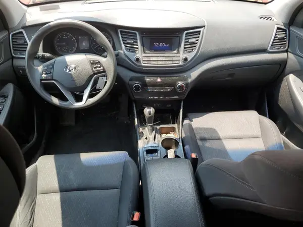 KM8J33A29HU369758 2017 HYUNDAI TUCSON - Image 8