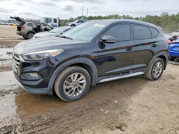 KM8J33A29HU371526 2017 HYUNDAI TUCSON - Image 1