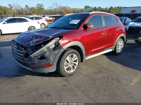 KM8J33A29HU469407 2017 HYUNDAI TUCSON - Image 2