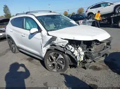 KM8J33A29HU469844 2017 HYUNDAI TUCSON