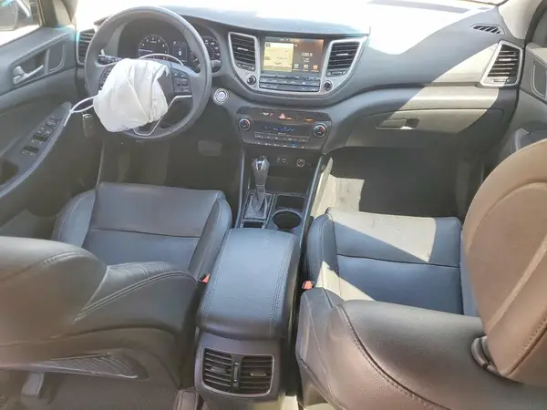 KM8J33A29HU484294 2017 HYUNDAI TUCSON - Image 7