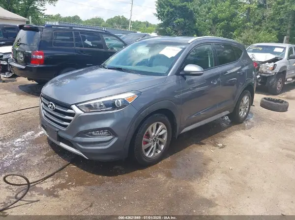 KM8J33A29HU525751 2017 HYUNDAI TUCSON - Image 2