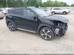 KM8J33A29HU559592 2017 HYUNDAI TUCSON
