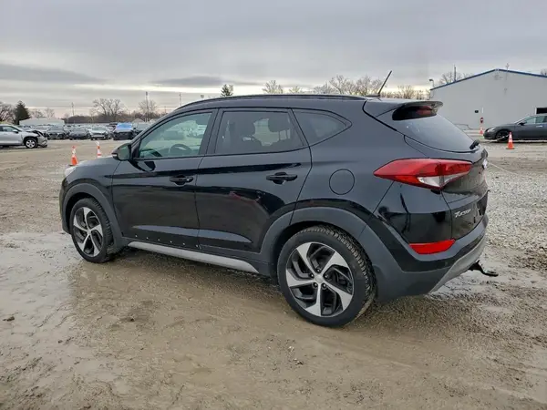 KM8J33A29HU566347 2017 HYUNDAI TUCSON - Image 2