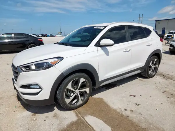 KM8J33A29HU591930 2017 HYUNDAI TUCSON - Image 1