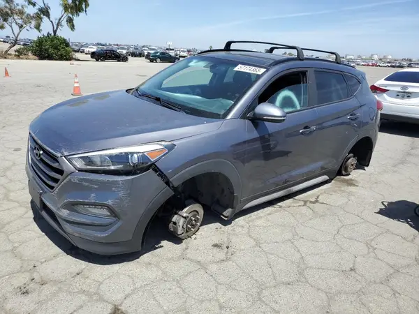 KM8J33A29JU623782 2018 HYUNDAI TUCSON - Image 1