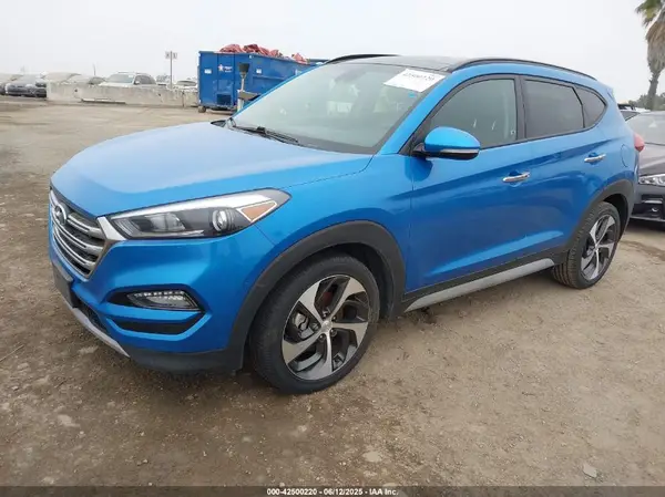 KM8J33A29JU696280 2018 HYUNDAI TUCSON - Image 2