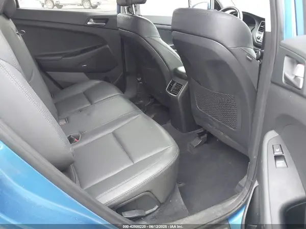 KM8J33A29JU696280 2018 HYUNDAI TUCSON - Image 8