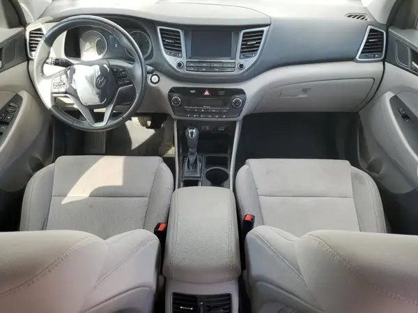 KM8J33A29JU719024 2018 HYUNDAI TUCSON - Image 8