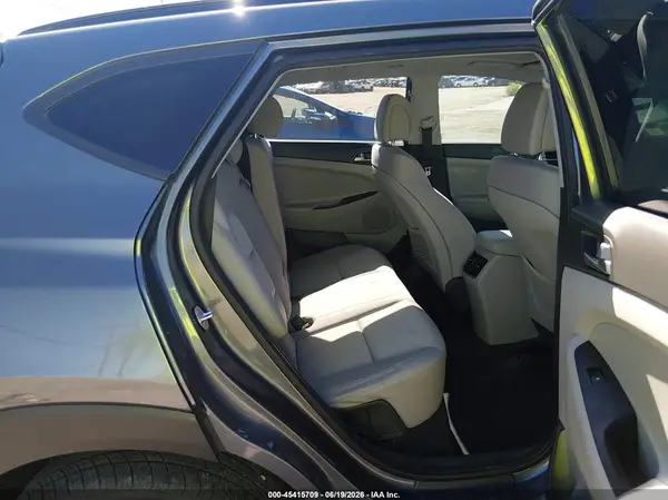 KM8J33A29JU752072 2018 HYUNDAI TUCSON - Image 8