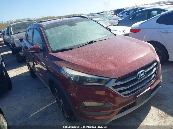 KM8J33A29JU794757 2018 HYUNDAI TUCSON - Image 1
