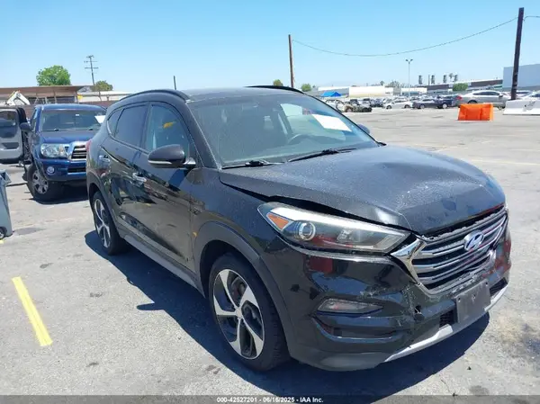 KM8J33A29JU796444 2018 HYUNDAI TUCSON - Image 1