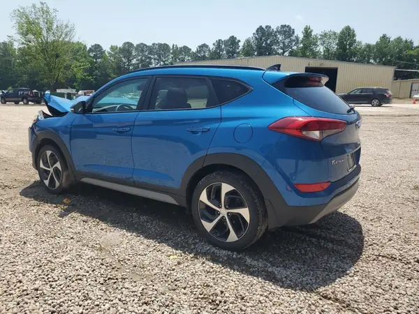 KM8J33A29JU802646 2018 HYUNDAI TUCSON - Image 2