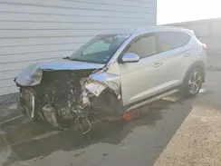 KM8J33A29JU818197 2018 HYUNDAI TUCSON